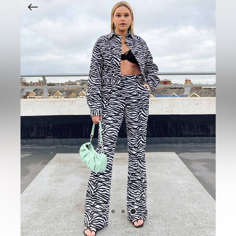 LABELRAIL + Olivia and Alice high waisted jeans in zebra print